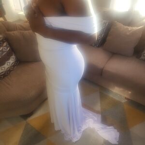 Elegant wedding dress